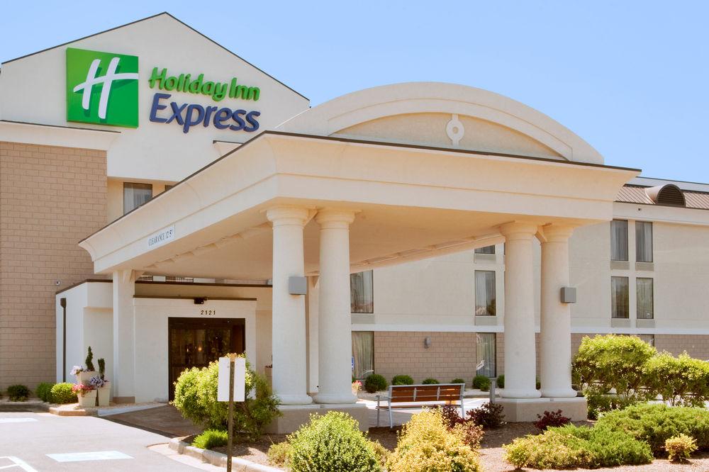 Holiday Inn Express Danville By Ihg Eksteriør bilde