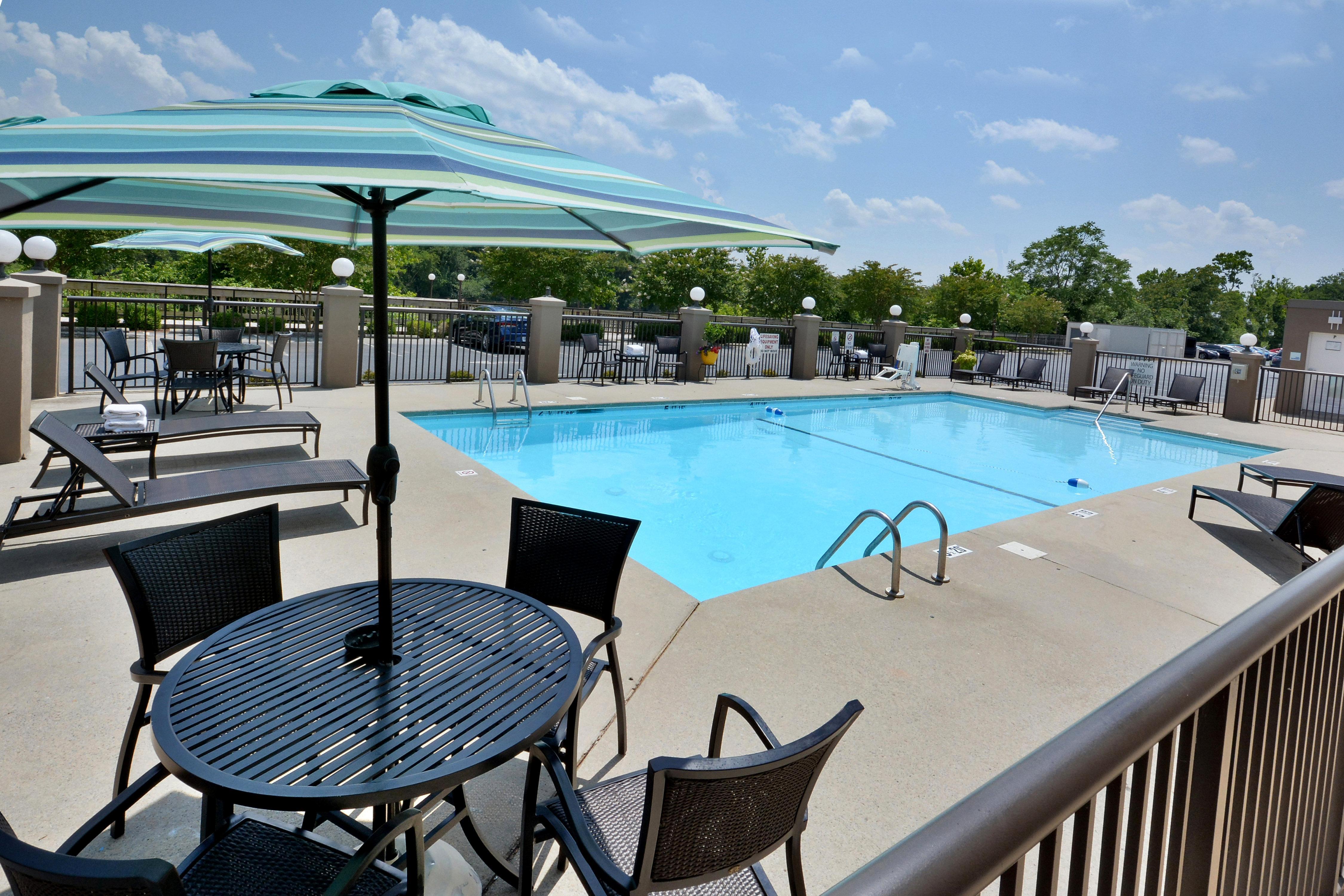 Holiday Inn Express Danville By Ihg Eksteriør bilde