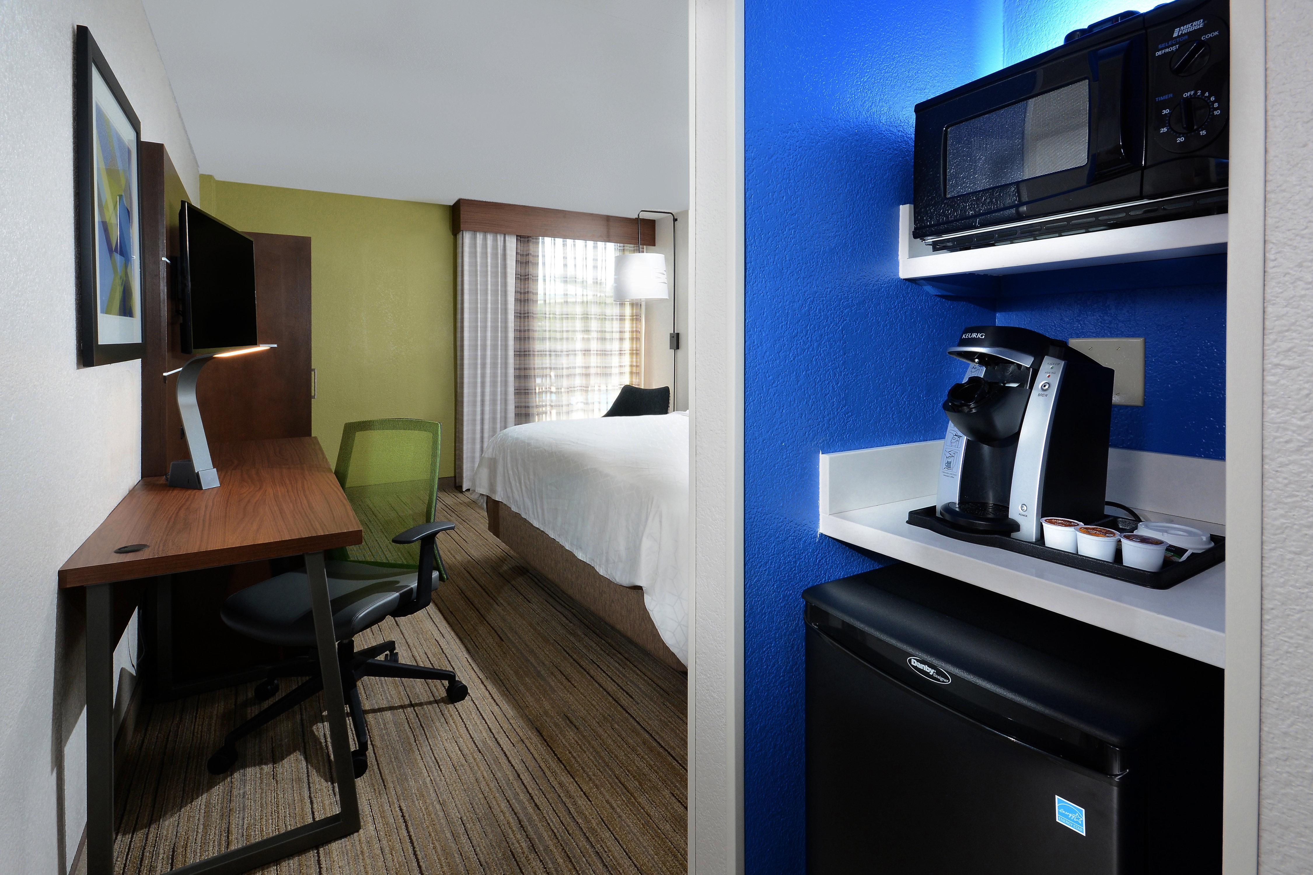 Holiday Inn Express Danville By Ihg Eksteriør bilde