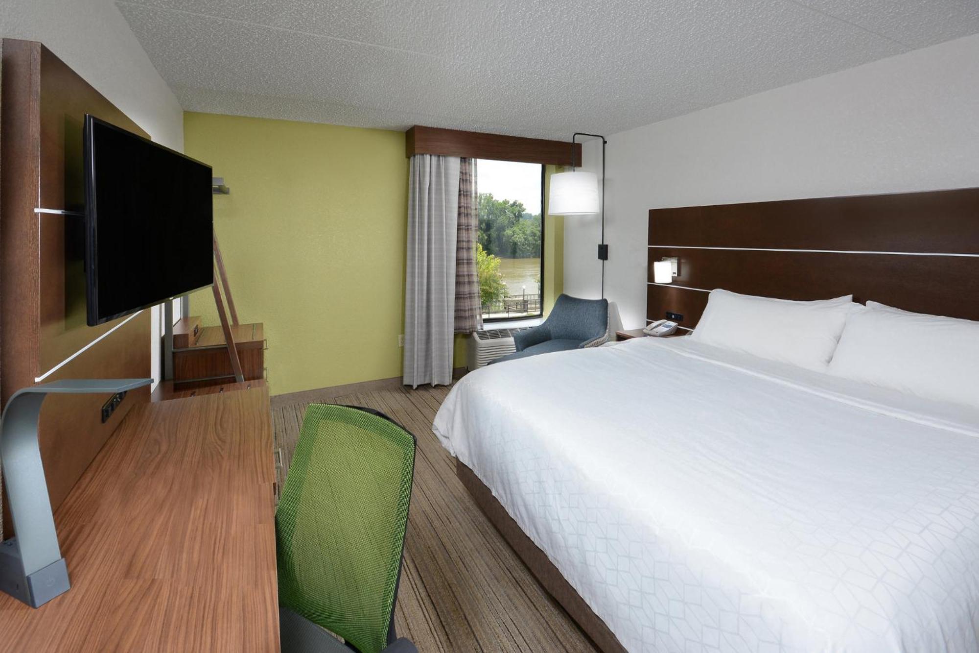 Holiday Inn Express Danville By Ihg Eksteriør bilde