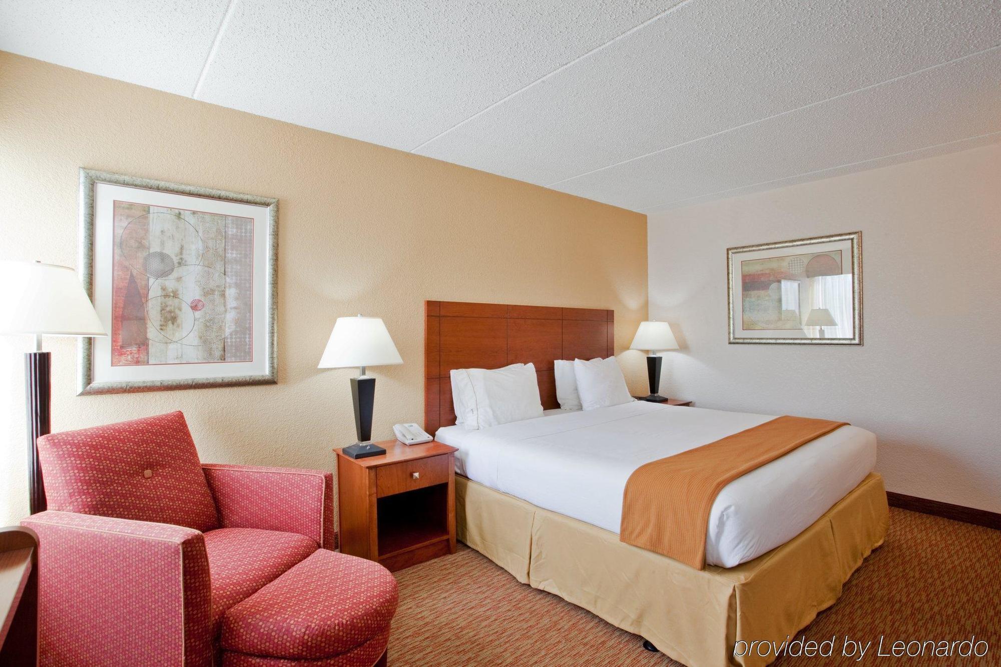 Holiday Inn Express Danville By Ihg Eksteriør bilde