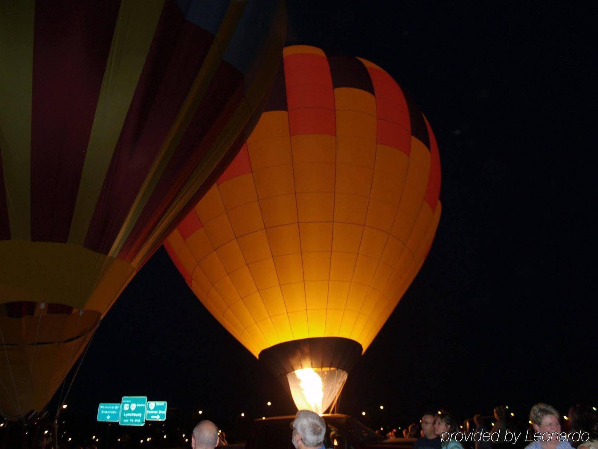 Holiday Inn Express Danville By Ihg Eksteriør bilde