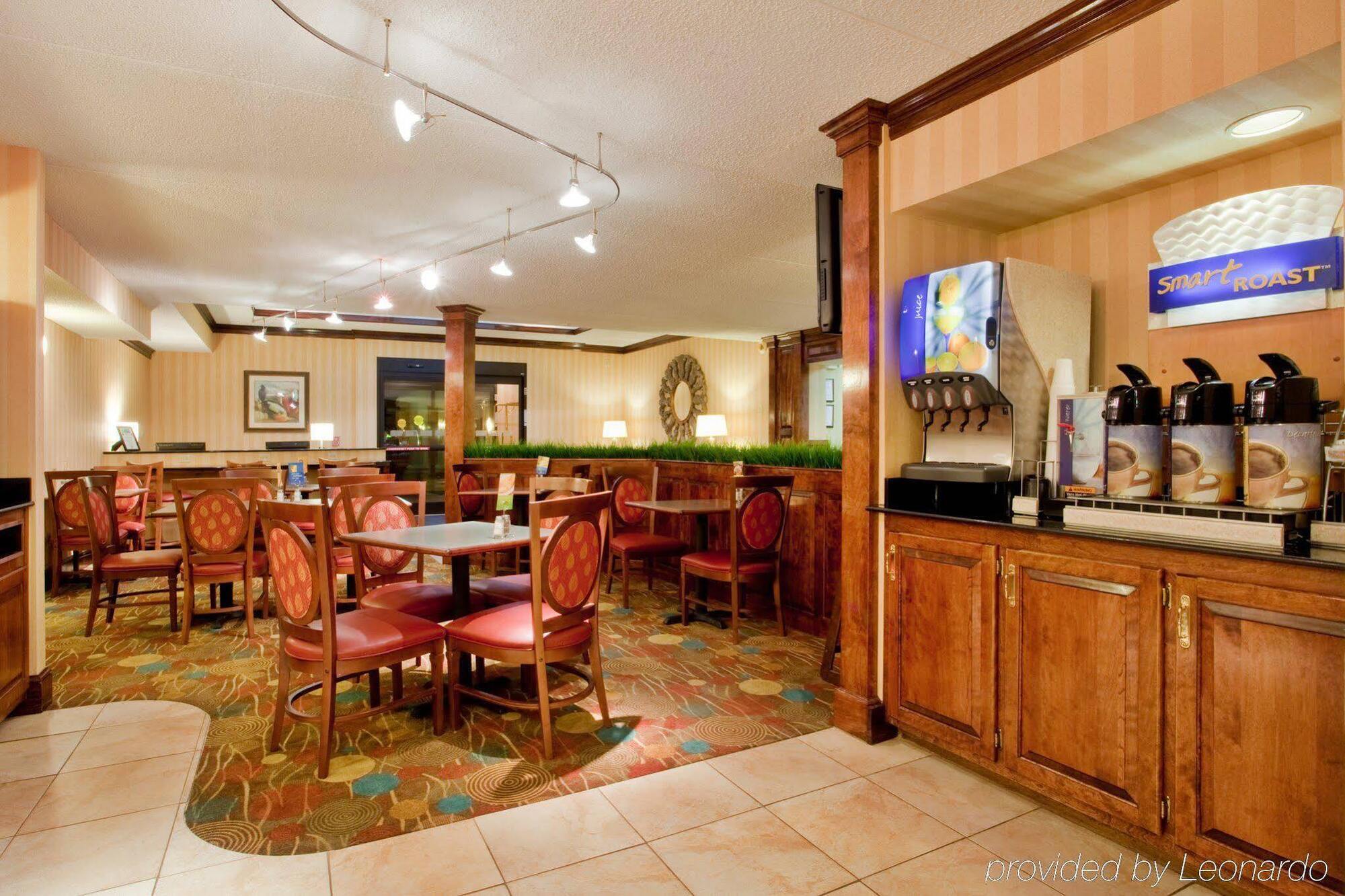 Holiday Inn Express Danville By Ihg Eksteriør bilde