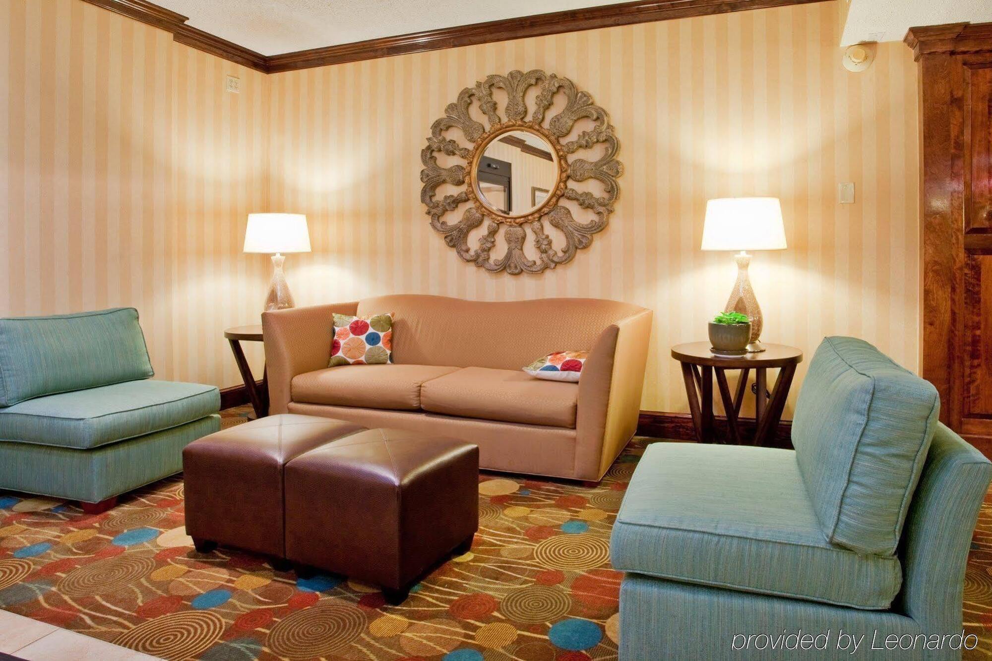 Holiday Inn Express Danville By Ihg Eksteriør bilde